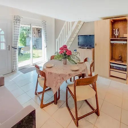 Gorgeous Home In Molinet With Wifi Extérieur photo